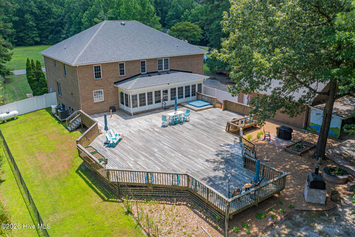Property Photo:  906 Broomfield Trail  NC 27909 