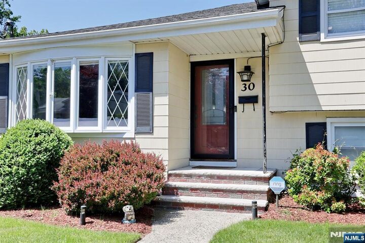 Property Photo:  30 Brookfield Road  NJ 07628 