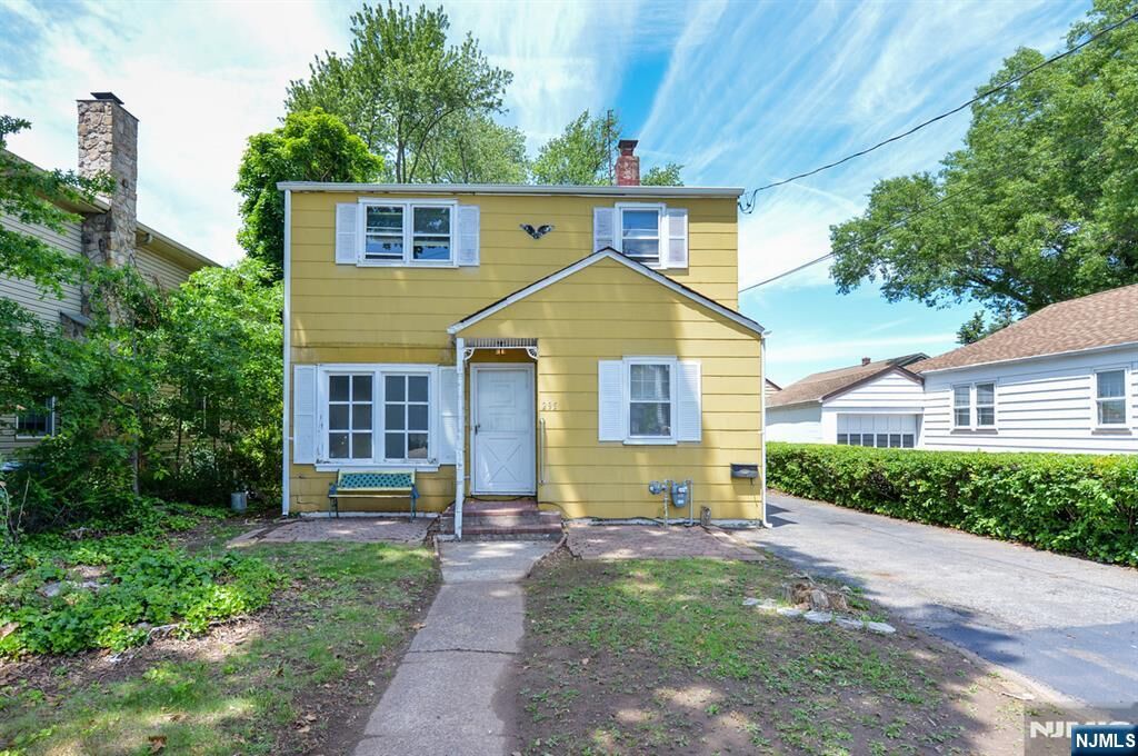 Property Photo:  295 Lanza Avenue  NJ 07663 