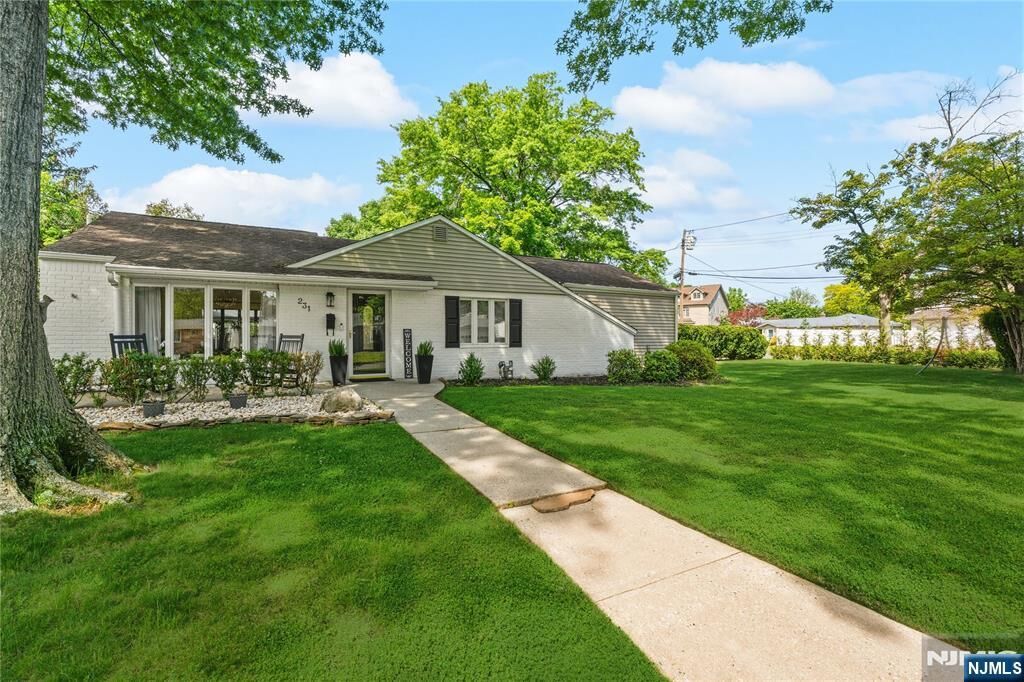 Property Photo:  231 Beech Drive  NJ 07661 