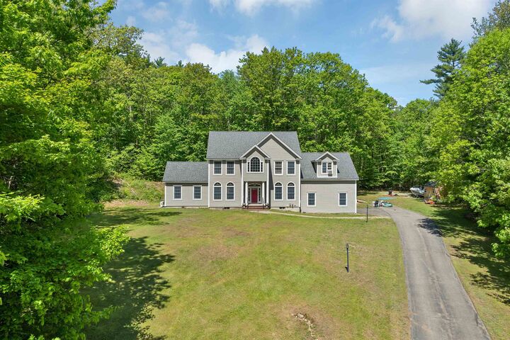 Property Photo: 8 Stone Farm Road NH 03825-0000