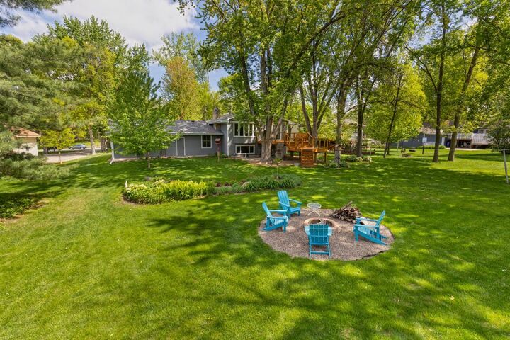 Property Photo:  116 Douglas Drive  MN 55313 