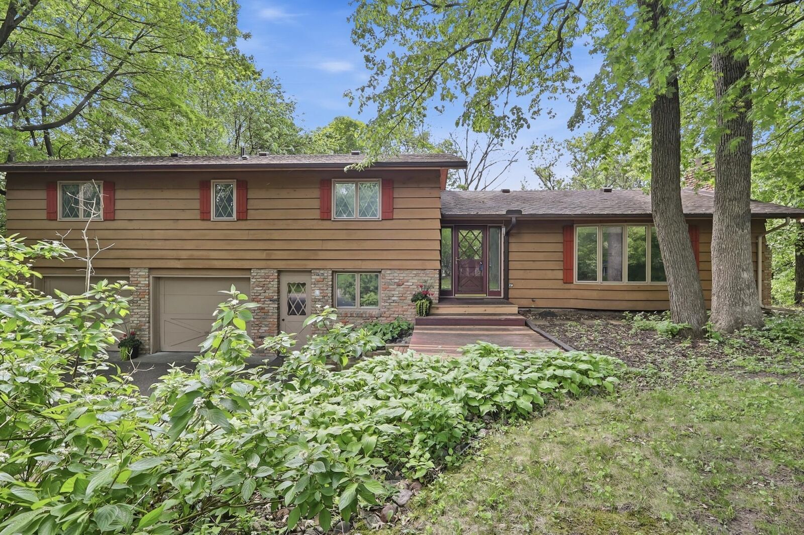 Property Photo: 18415 14th Avenue N MN 55447