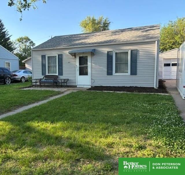 Property Photo: 180 Jefferson Road NE 68025