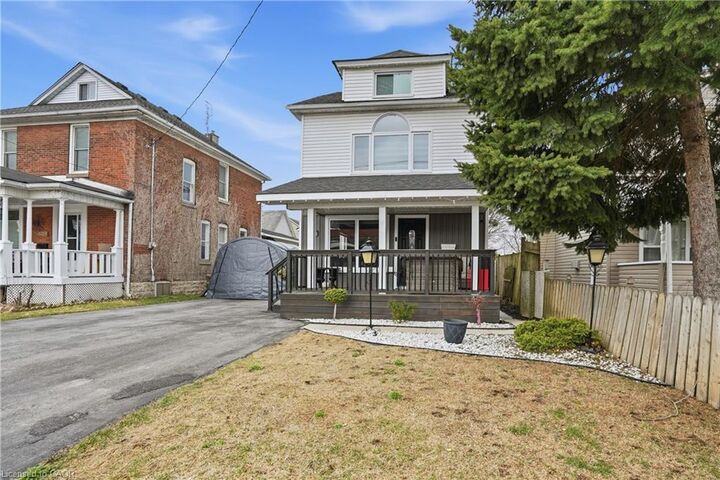 Property Photo:  5773 Leonard Avenue  ON L2G 4R4 