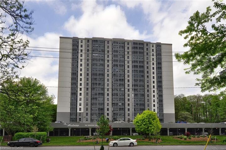 Property Photo:  55 Green Valley Drive 1104  ON N2P 1Z6 