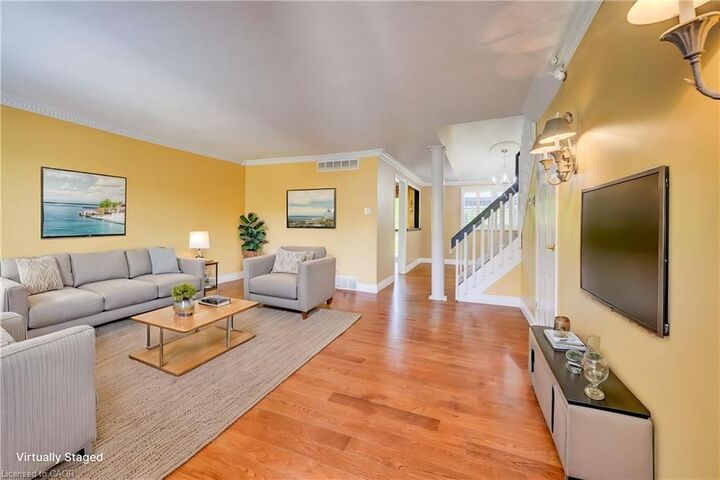 Property Photo: 70 Frobisher Court ON N1R 6Z5