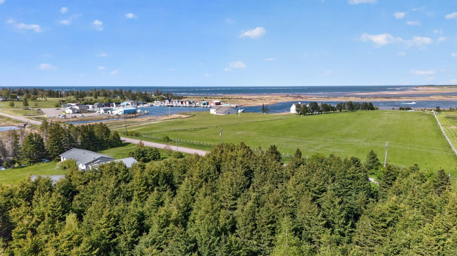 Property Photo:  1 King Street  PE C0B 1M0 