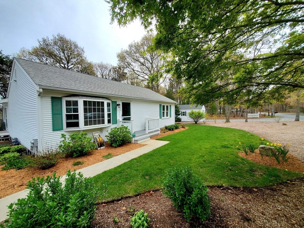 Property Photo:  52 Thayer Street  MA 02638 
