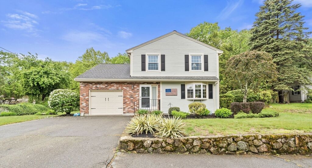Property Photo:  71 Sheilas Way  MA 01904 