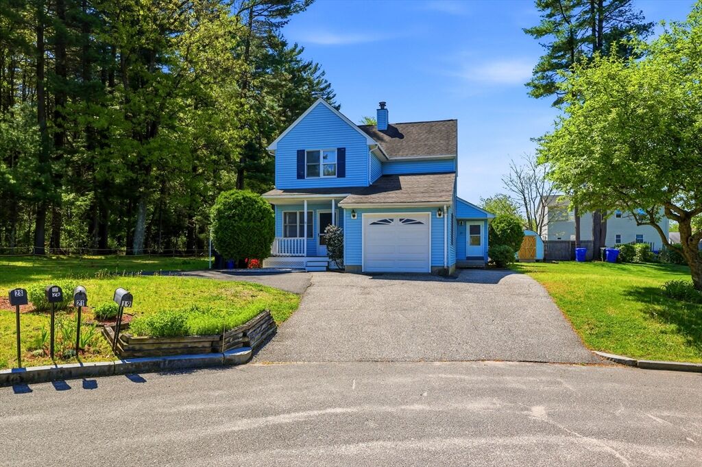Property Photo:  19-21 Wedgewood Cir  MA 01129 