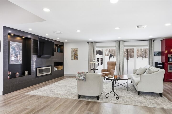 Property Photo: 235 Kemp St MA 01827