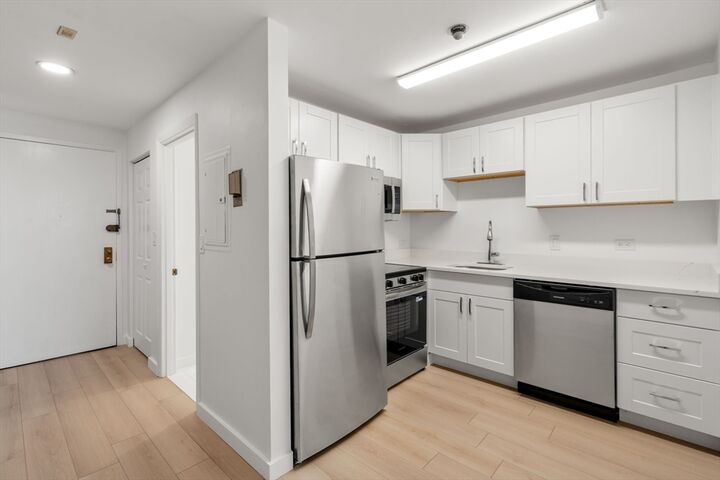 Property Photo: 160 Commonwealth 616 MA 02116