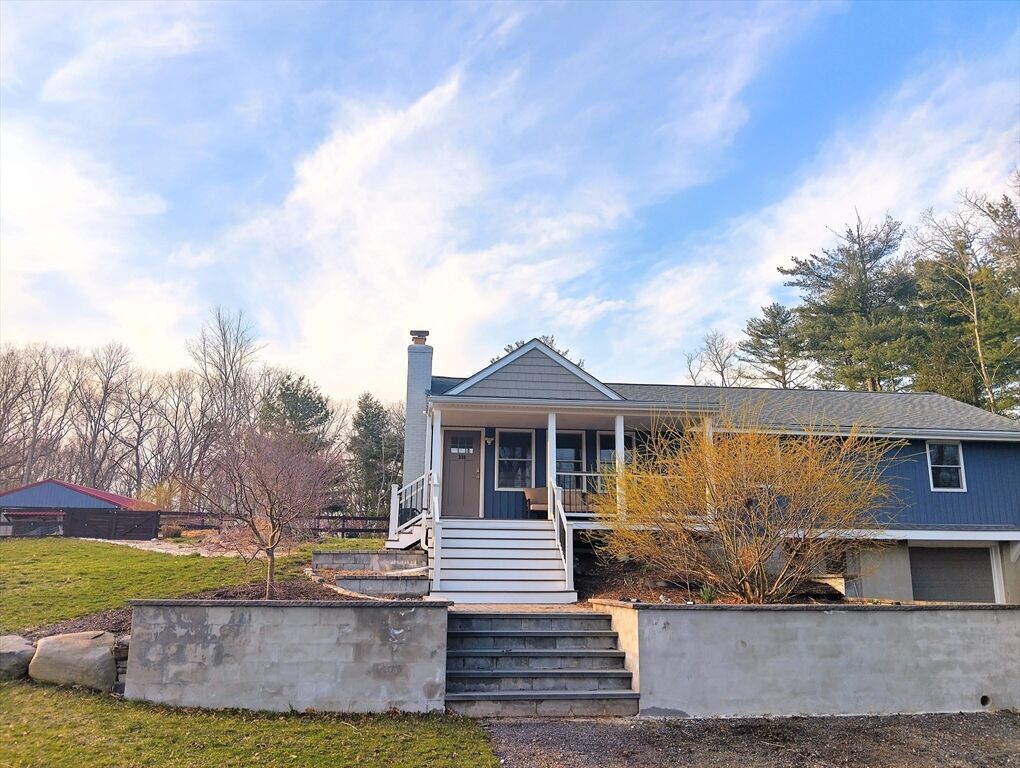 Property Photo:  390 Read St  MA 02771 