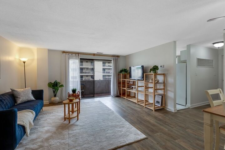 Property Photo:  295 W Wyoming Ave 7B  MA 02180 