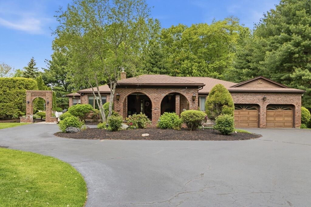 Property Photo: 3 Driftwood Lane MA 01940