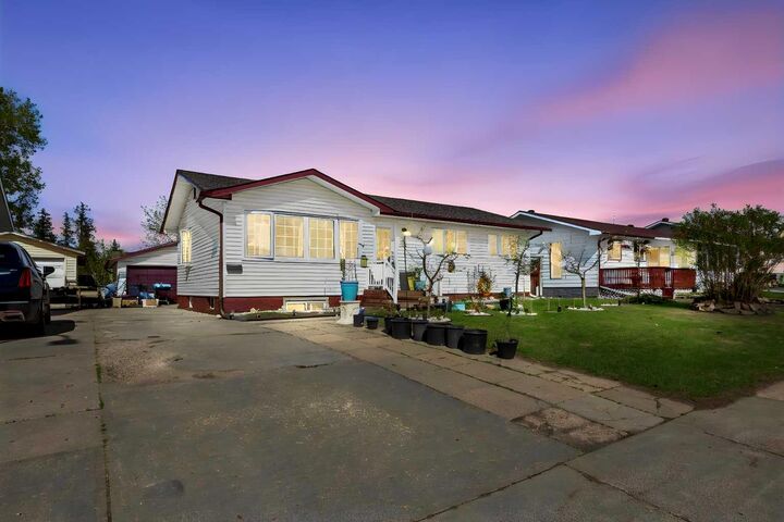 34 Biggs Avenue — photo 1