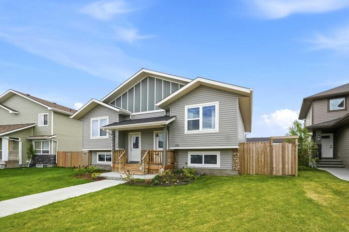 Property Photo:  74 Ranchers Close  AB T4L 1E9 