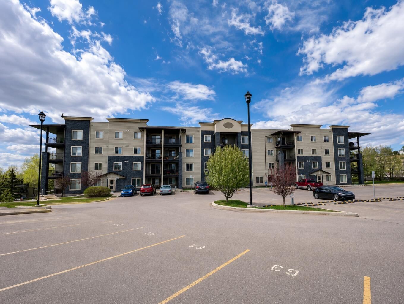 Property Photo:  625 Glenbow Drive 3108  AB T4C 0S9 