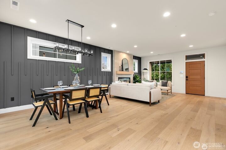 Property Photo:  3032 NE Blakeley Street  WA 98105 