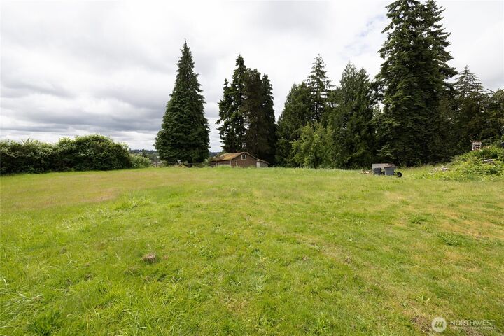 Property Photo:  2504 S Steele Street  WA 98405 