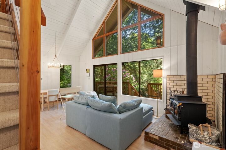 Property Photo: 450 E Pointes Drive E WA 98584