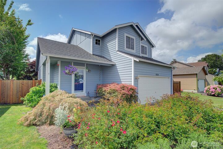 Property Photo:  16204  93rd Street E  WA 98390 