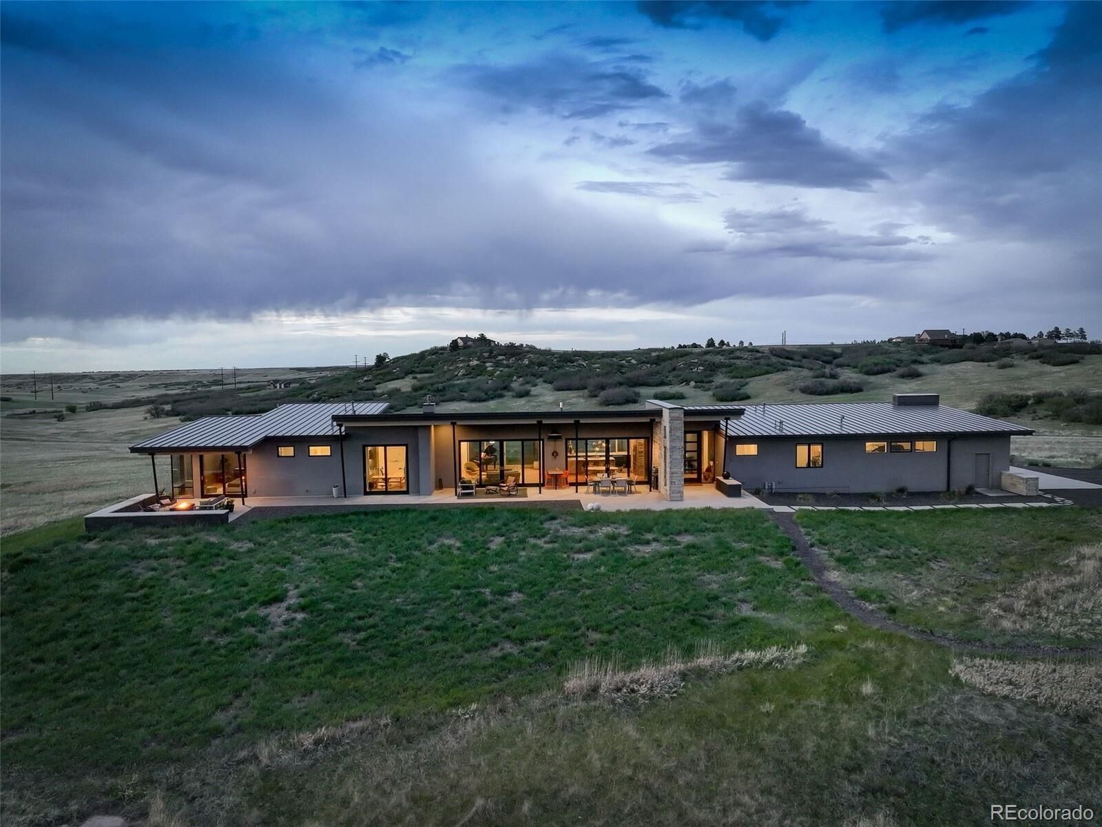 Property Photo:  7675 Fox Glen Drive  CO 80116 