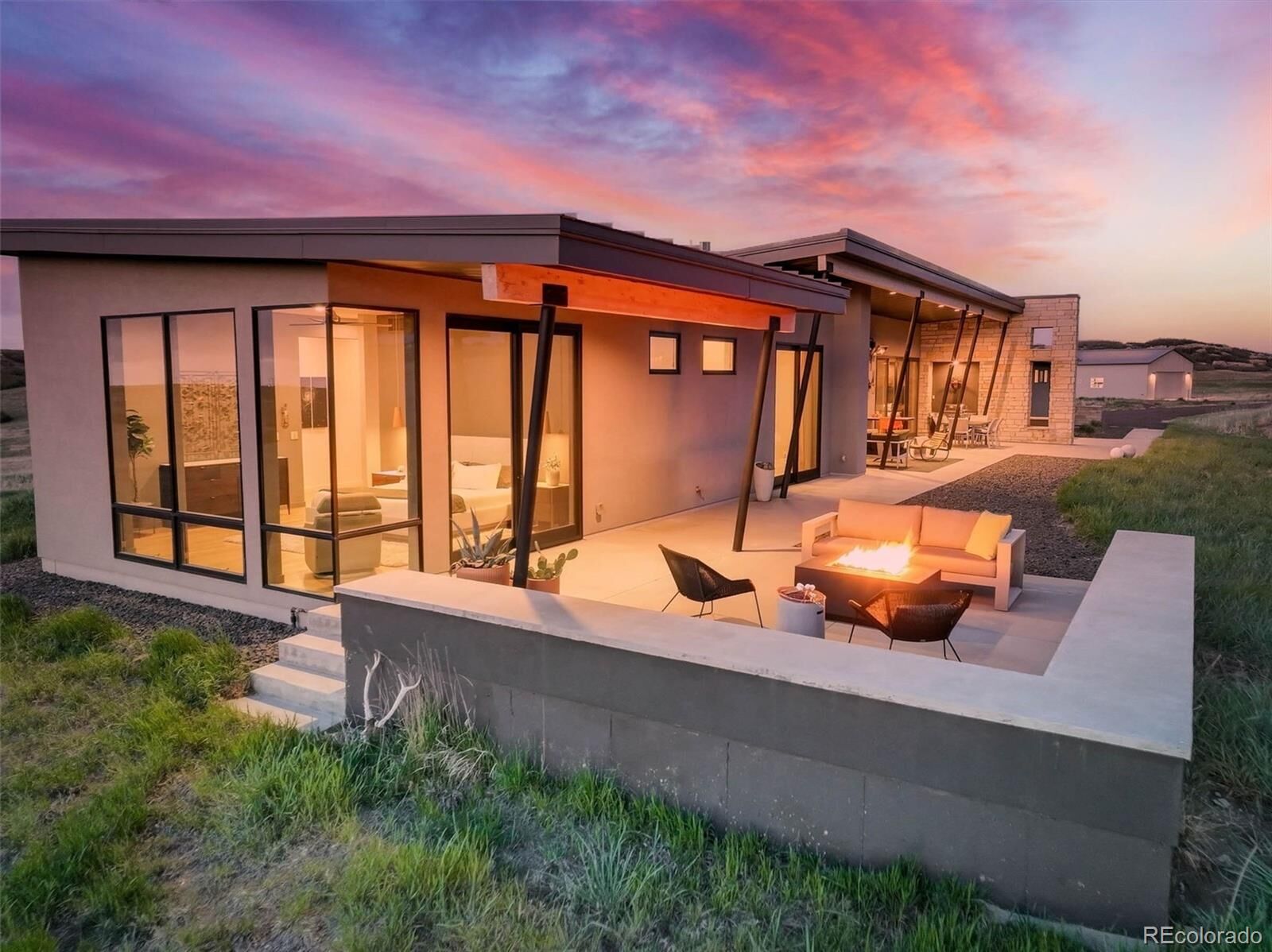 Property Photo:  7675 Fox Glen Drive  CO 80116 