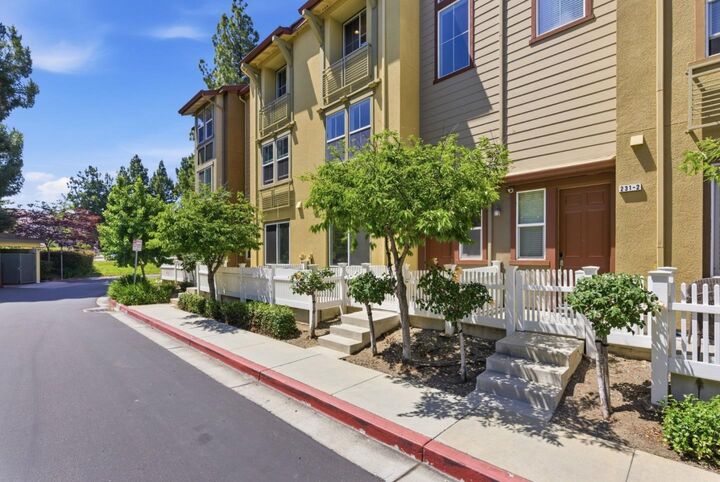 Property Photo:  231 Peppermint Tree Terrace 3  CA 94086 