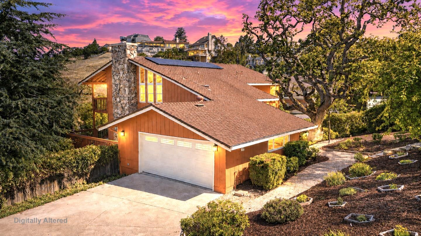 Property Photo:  3175 Oak Leaf Court  CA 95037 