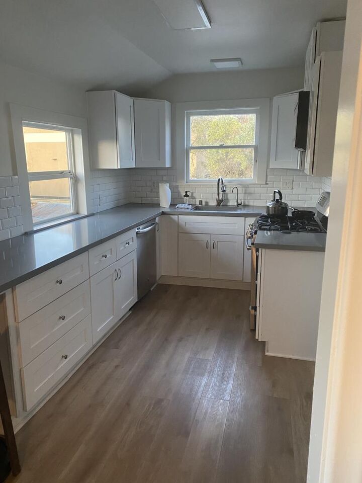 Property Photo:  533 University Avenue  CA 95032 