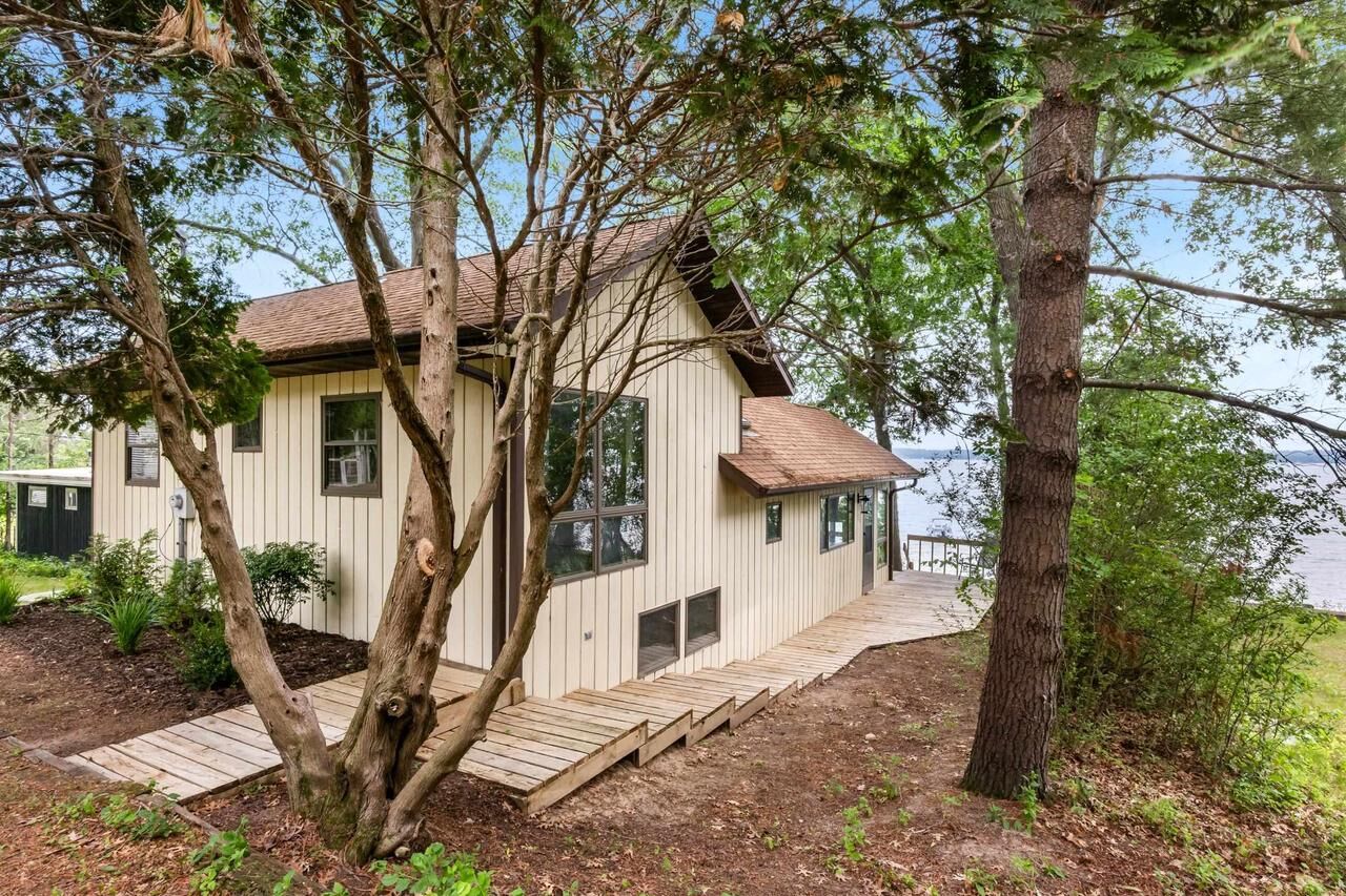 Property Photo:  N4826 N Lakeshore Drive  WI 54941 