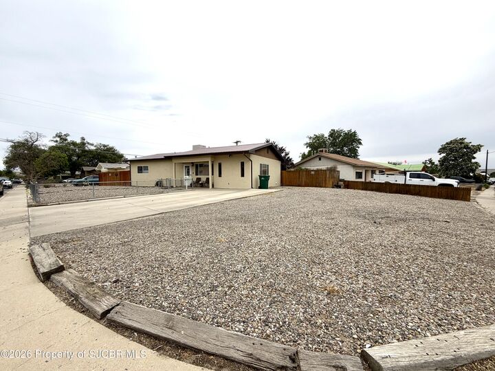 Property Photo: 2501 E 23rd Street NM 87401