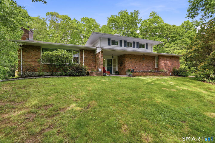 Property Photo:  24 Jericho Drive  CT 06371 