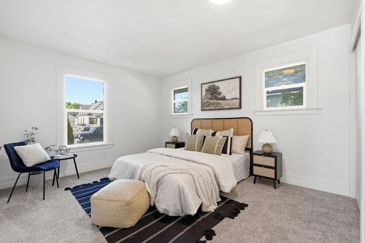 Property Photo:  2129 E Desmet Ave  WA 99202 