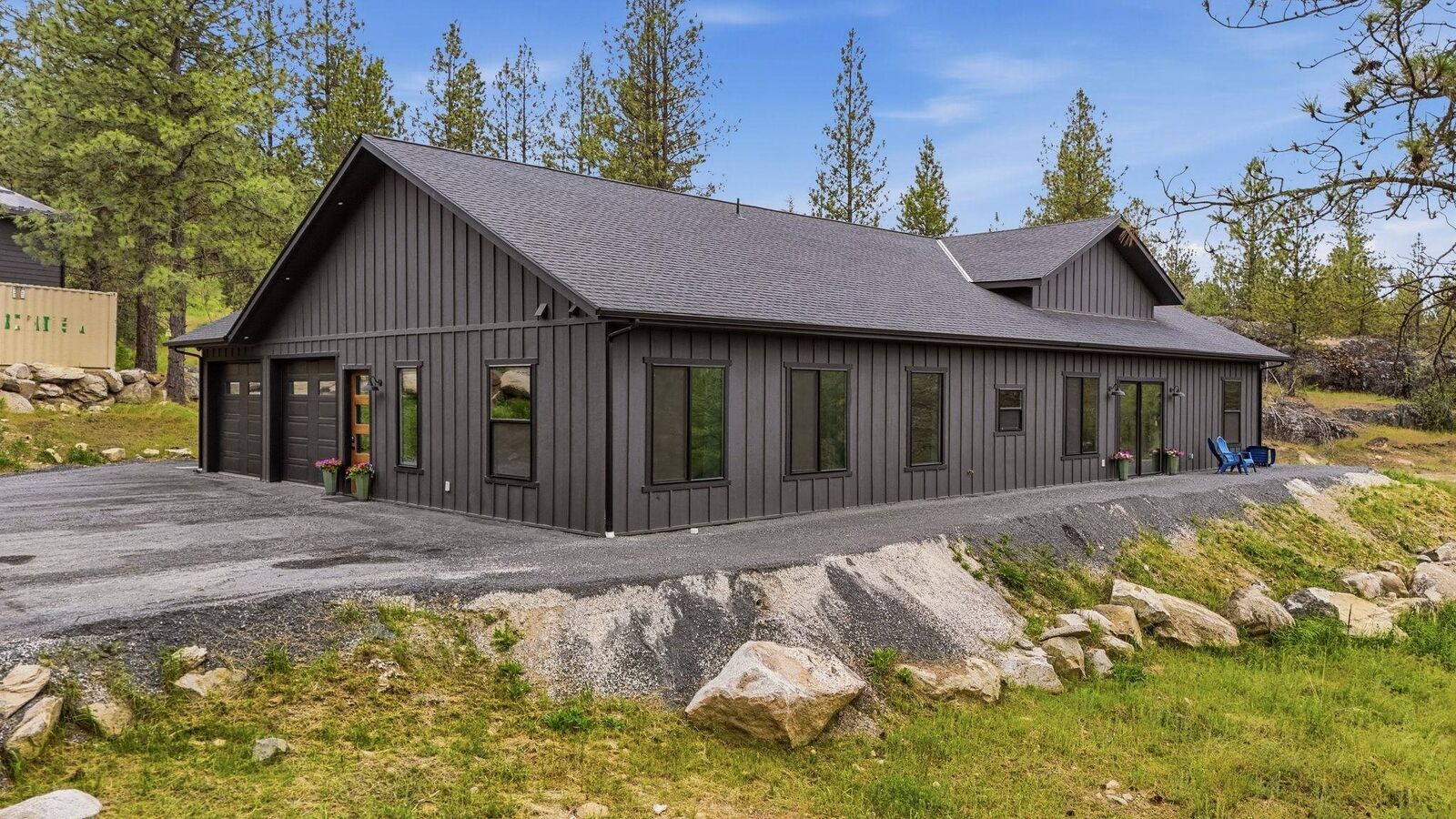 Property Photo: 16107 N Austin Rd WA 99208
