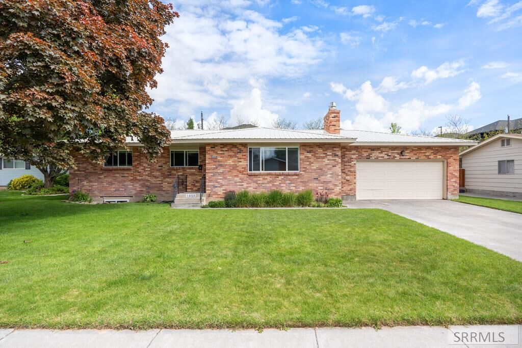 Property Photo: 1850 Carmel Drive ID 83402