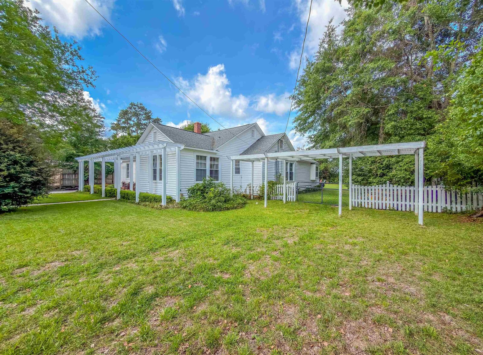 Property Photo:  1116 Mitchell Avenue  FL 32303 