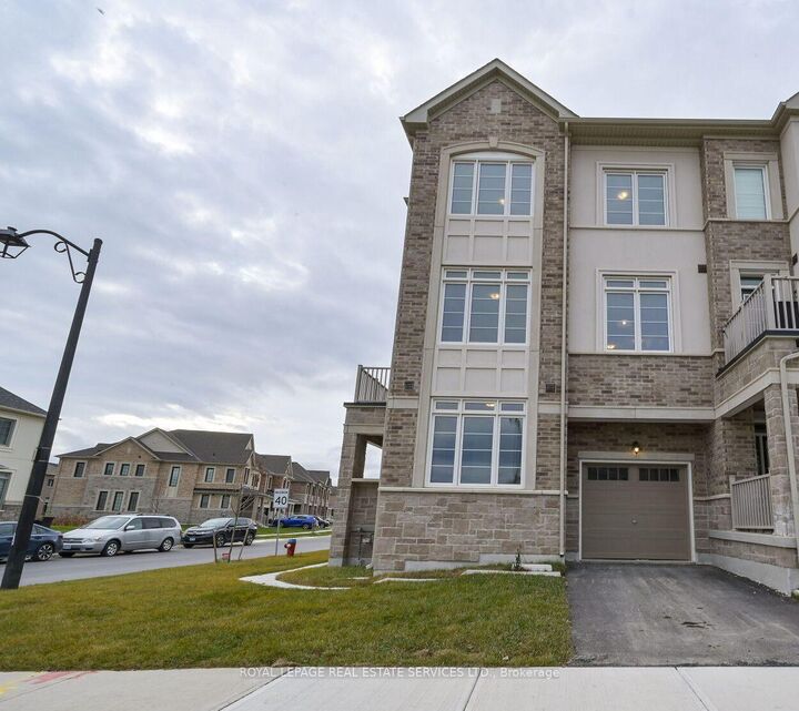 2 Paisley Drive — photo 1