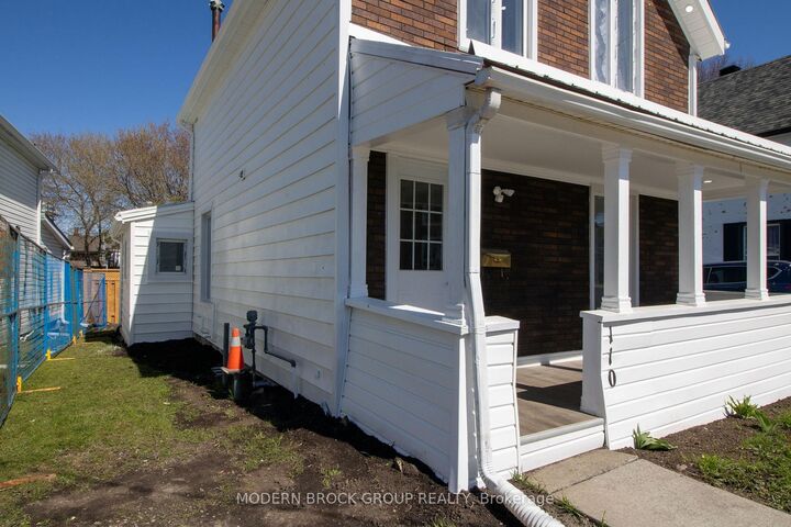 Property Photo: 110 Brock Street ON K6V 4G1