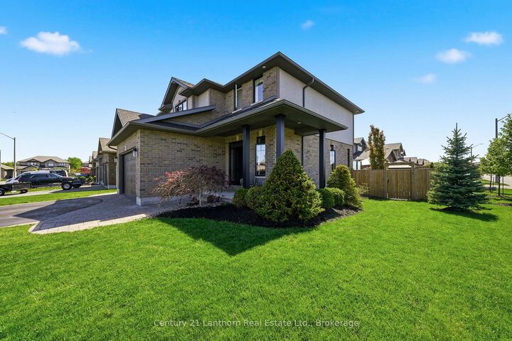 Property Photo:  63 Scenic Drive  ON K8N 0C6 