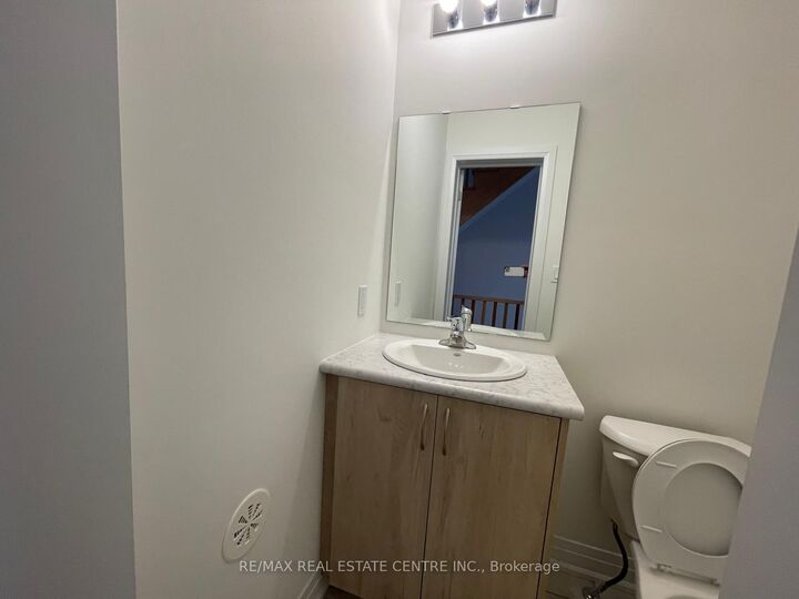 Property Photo: 86 Salina Street ON L5M 2S5