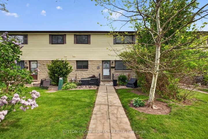 Property Photo: 825 Dundalk Drive 84 ON N6C 3V6