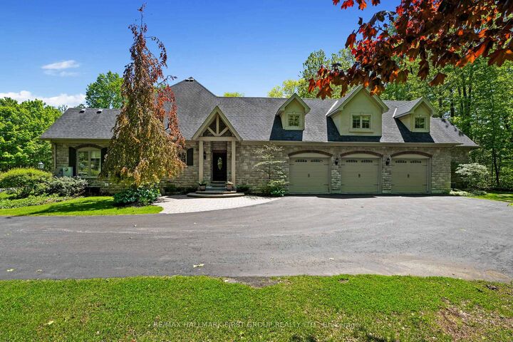 Property Photo: 5 Ironwood Crescent ON K0K 1H0