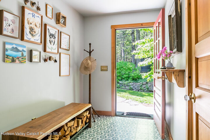 Property Photo:  53 Little Deer  NY 12457 
