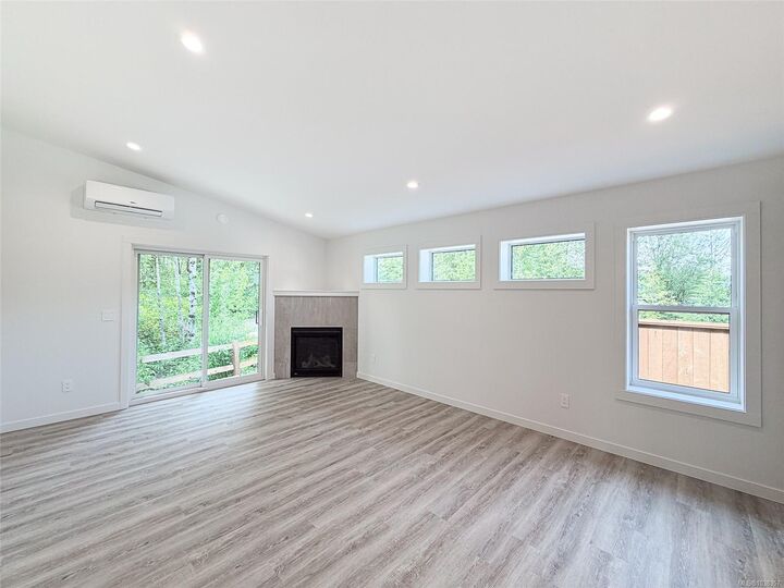 Photo de la propriété:  3025 Royston Rd #31  BC V0R 1S0 