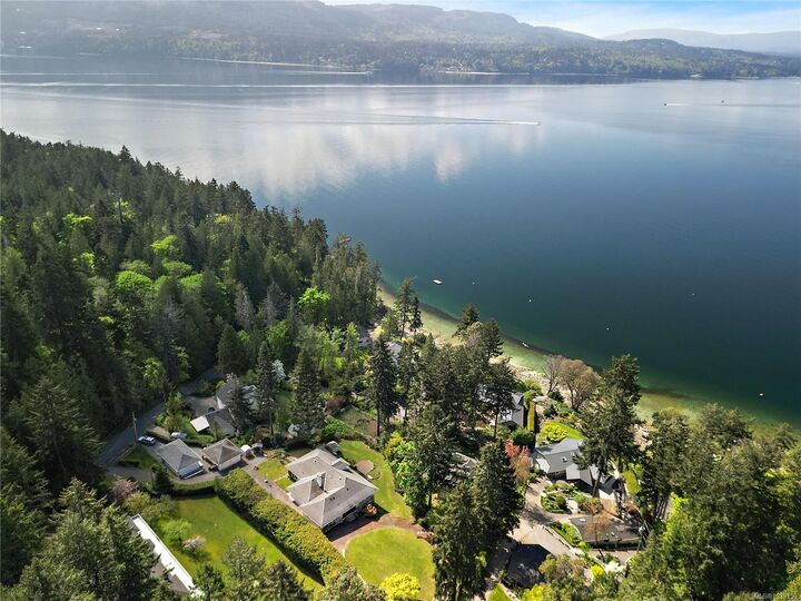 Property Photo:  600 Seacliffe Rd  BC V8L 5W1 