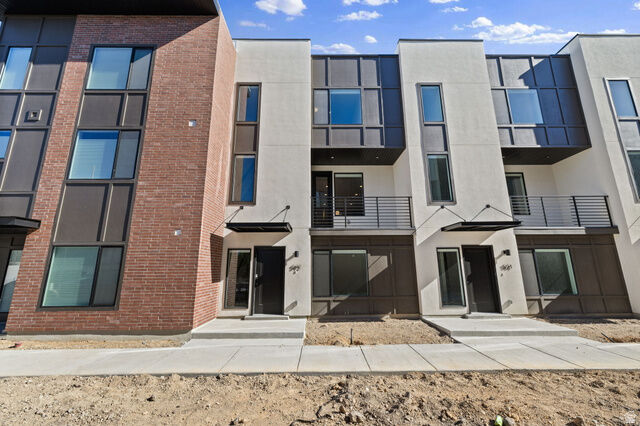 Property Photo: 616 E Rita Pl S 51 UT 84107