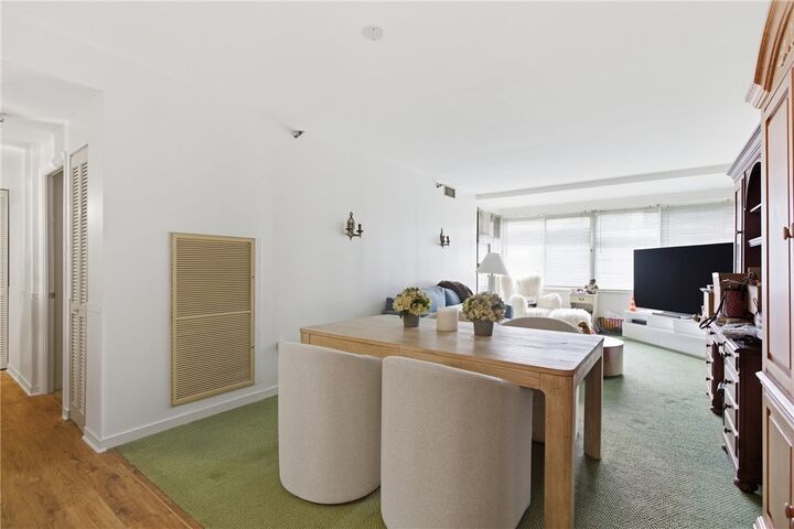 Property Photo:  750 Washington Rd 307  PA 15228 